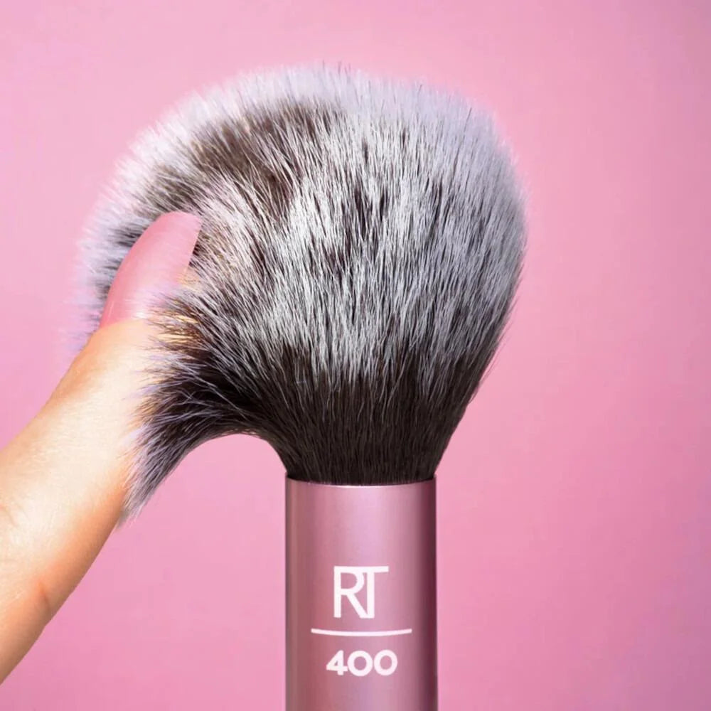 Real Techniques Ultra Plush Blush Cheek Makeup Brush - 400 by Real Techniques