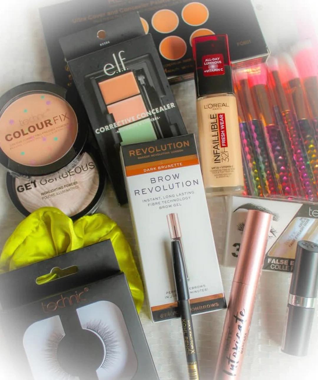 Fleur Jasmine Mystery Beauty Box